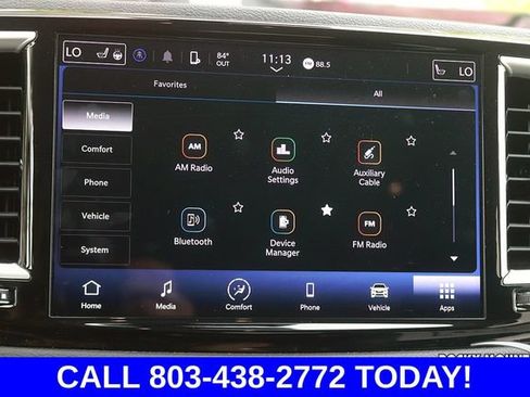 Used 2024 Chrysler Pacifica Touring-L FWD image 29