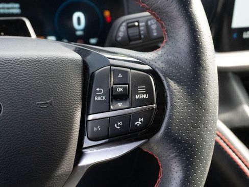 Used 2025 Ford Explorer ST-Line w/ Premium Package RWD image 27