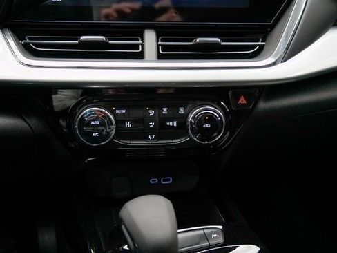 New 2026 Chevrolet Trax LT image 30