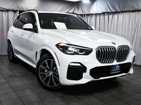Used 2020 BMW X5 xDrive40i w/ M Sport Package AWD/4WD image 3
