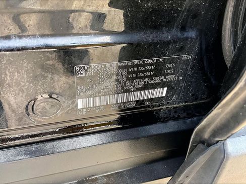 Used 2024 Toyota RAV4 LE AWD/4WD image 34