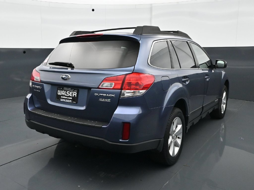 Used 2013 Subaru Outback Wilderness AWD/4WD image 6
