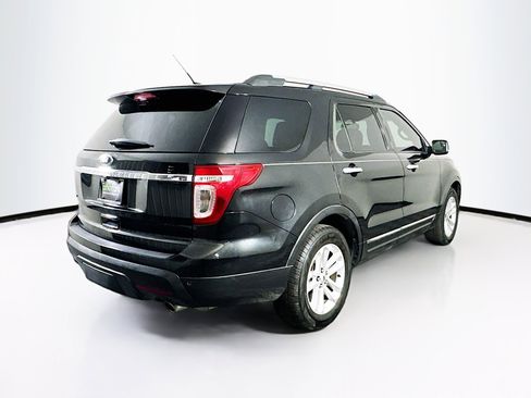 Used 2015 Ford Explorer XLT w/ Equipment Group 202B image 9