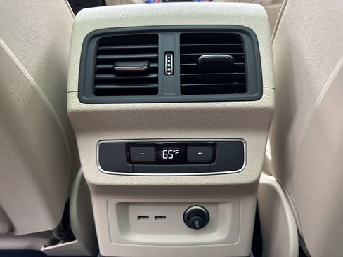 Certified 2025 Audi Q5 2.0T Premium Plus w/ Premium Plus Package image 25