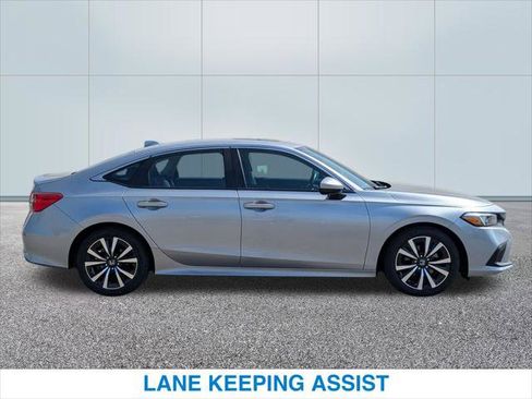 Used 2023 Honda Civic EX image 6