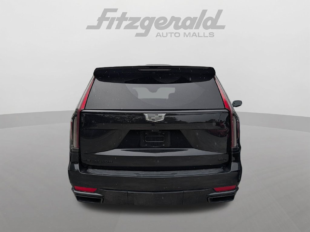 Used 2023 Cadillac Escalade Sport w/ LPO, ONYX Package AWD/4WD image 5