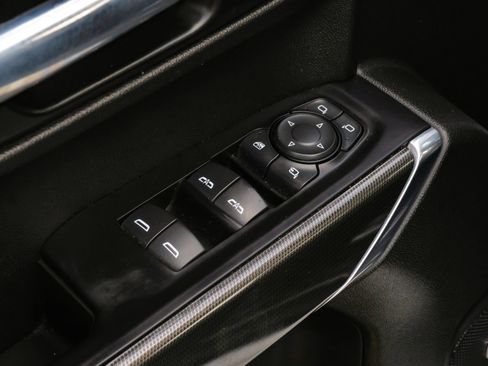 Used 2021 GMC Sierra 1500 AT4 w/ AT4 Value Package AWD/4WD image 42