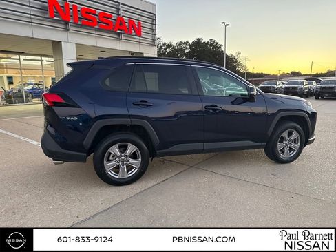 Used 2024 Toyota RAV4 XLE image 9