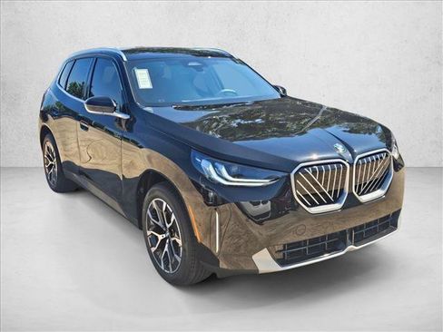 Used 2026 BMW X3 xDrive30i w/ Convenience Package AWD/4WD image 3