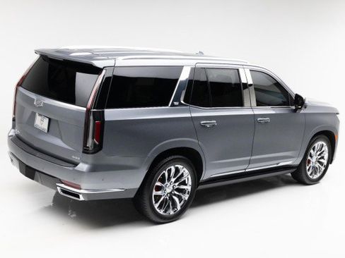 Used 2021 Cadillac Escalade Premium Luxury Platinum w/ LPO, Radiant Package image 3