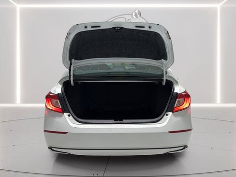 Used 2022 Honda Accord Sport image 9