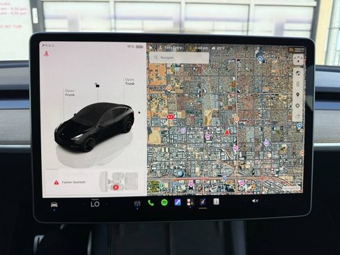 Used 2024 Tesla Model Y Performance AWD/4WD image 14