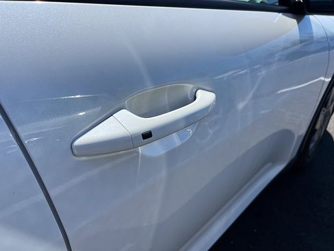 Used 2025 Kia K4 LX image 5