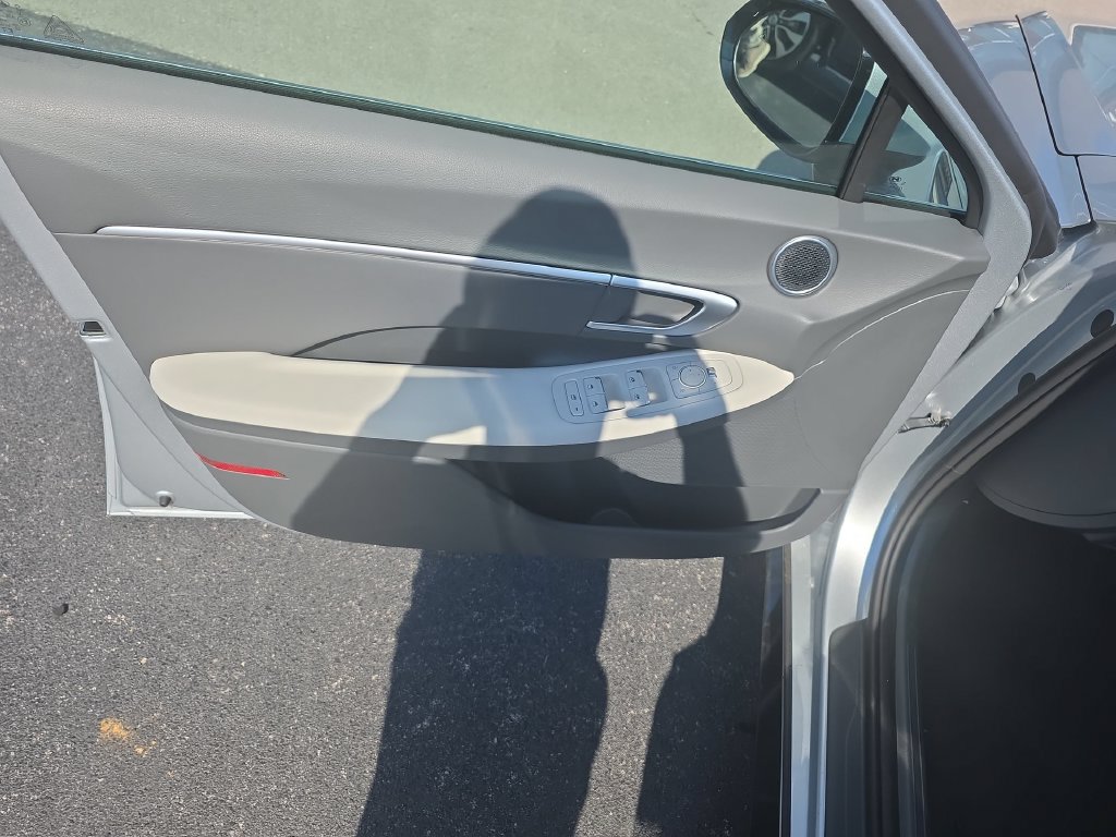 New 2026 Hyundai Sonata SEL AWD/4WD image 13