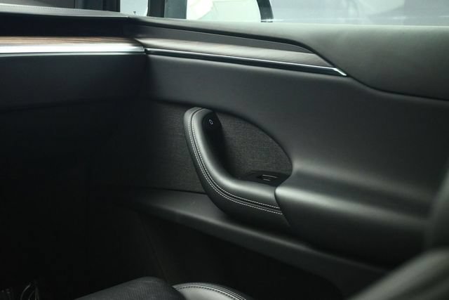 Used 2024 Tesla Model X AWD/4WD image 45