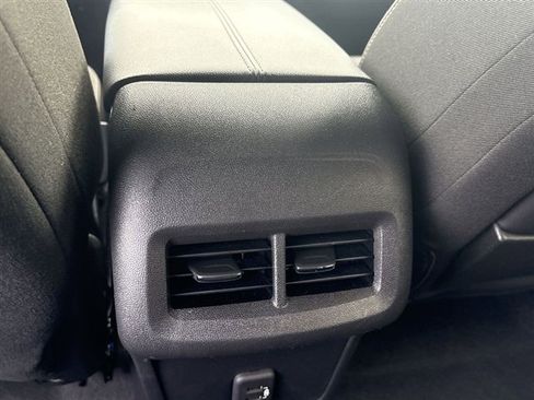 Used 2023 GMC Terrain SLE FWD image 20