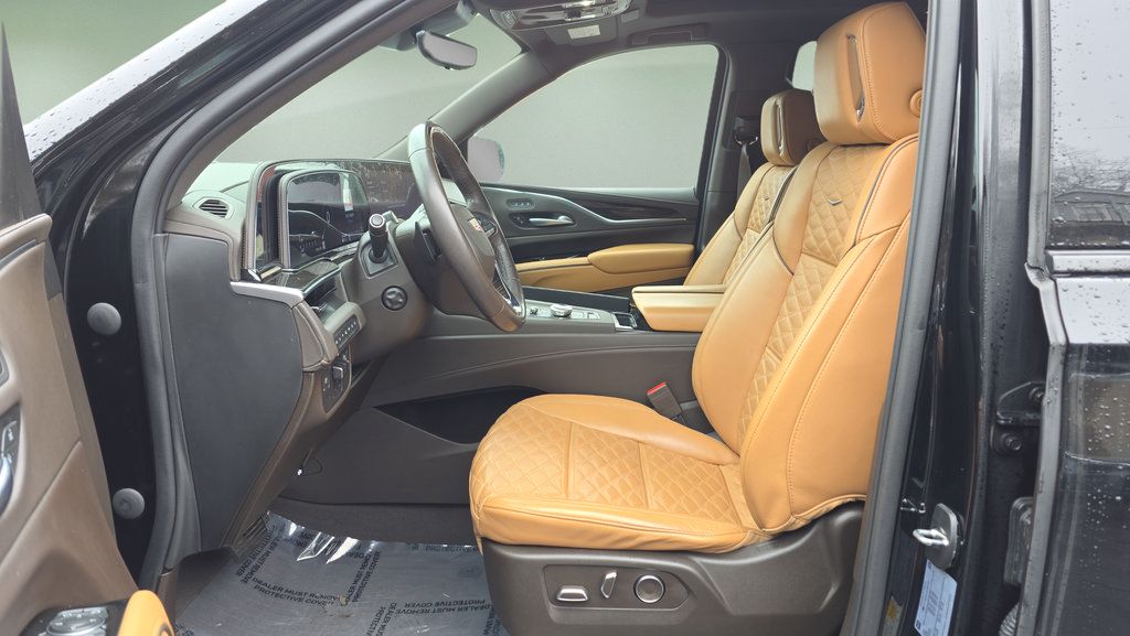 Used 2023 Cadillac Escalade Sport w/ Touring Package AWD/4WD image 11