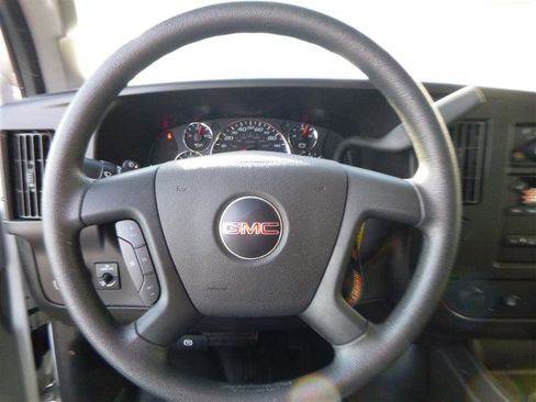 Used 2024 GMC Savana 2500 w/ Driver Convenience Package image 12