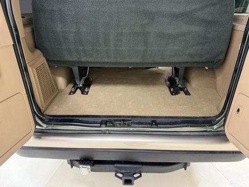 Used 2002 Ford E-350 and Econoline 350 Van image 63