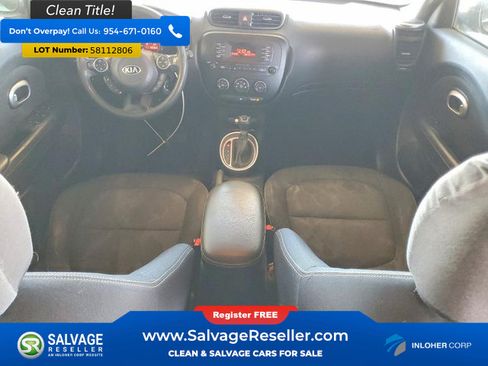 Used 2014 Kia Soul + FWD image 11