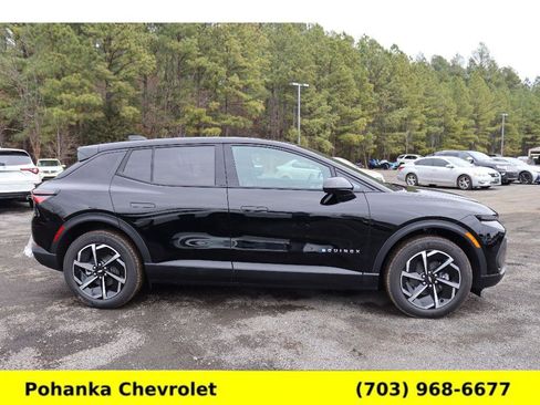 New 2026 Chevrolet Equinox EV LT image 8