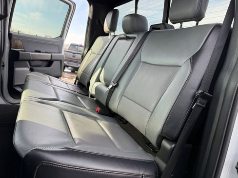 Used 2023 Ford F150 Lightning Lariat image 17