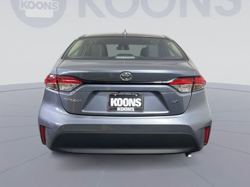 Used 2025 Toyota Corolla LE image 5