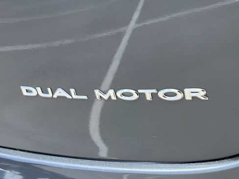 Used 2022 Tesla Model 3 Long Range AWD/4WD image 35