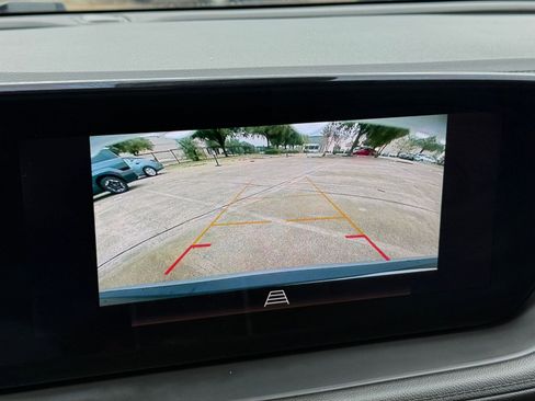 Used 2025 Buick Encore GX Preferred image 17