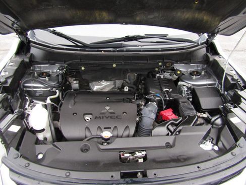 Used 2020 Mitsubishi Outlander Sport SE image 29