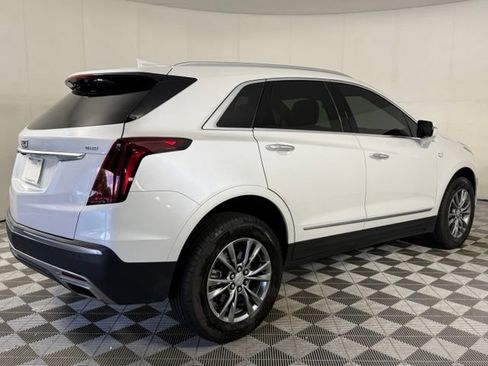 Used 2022 Cadillac XT5 Premium Luxury FWD image 6