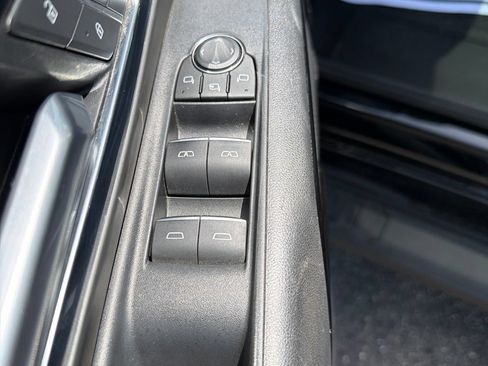 Used 2025 Chevrolet Silverado EV RST AWD/4WD image 11