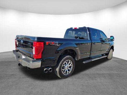 Used 2021 Ford F250 Lariat w/ FX4 Off-Road Package AWD/4WD image 5
