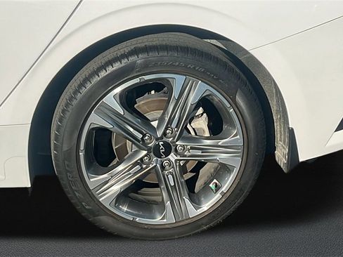 Used 2024 Kia K5 EX image 4