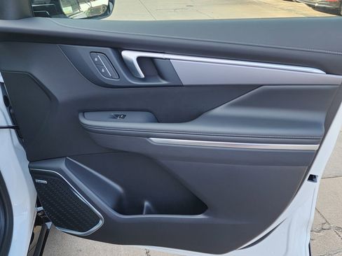 New 2026 Buick Enclave Sport Touring w/ Power Package image 39