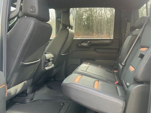 Certified 2024 GMC Sierra 2500 AT4 w/ Technology Package image 25