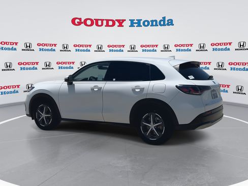 Certified 2025 Honda HR-V EX-L image 6