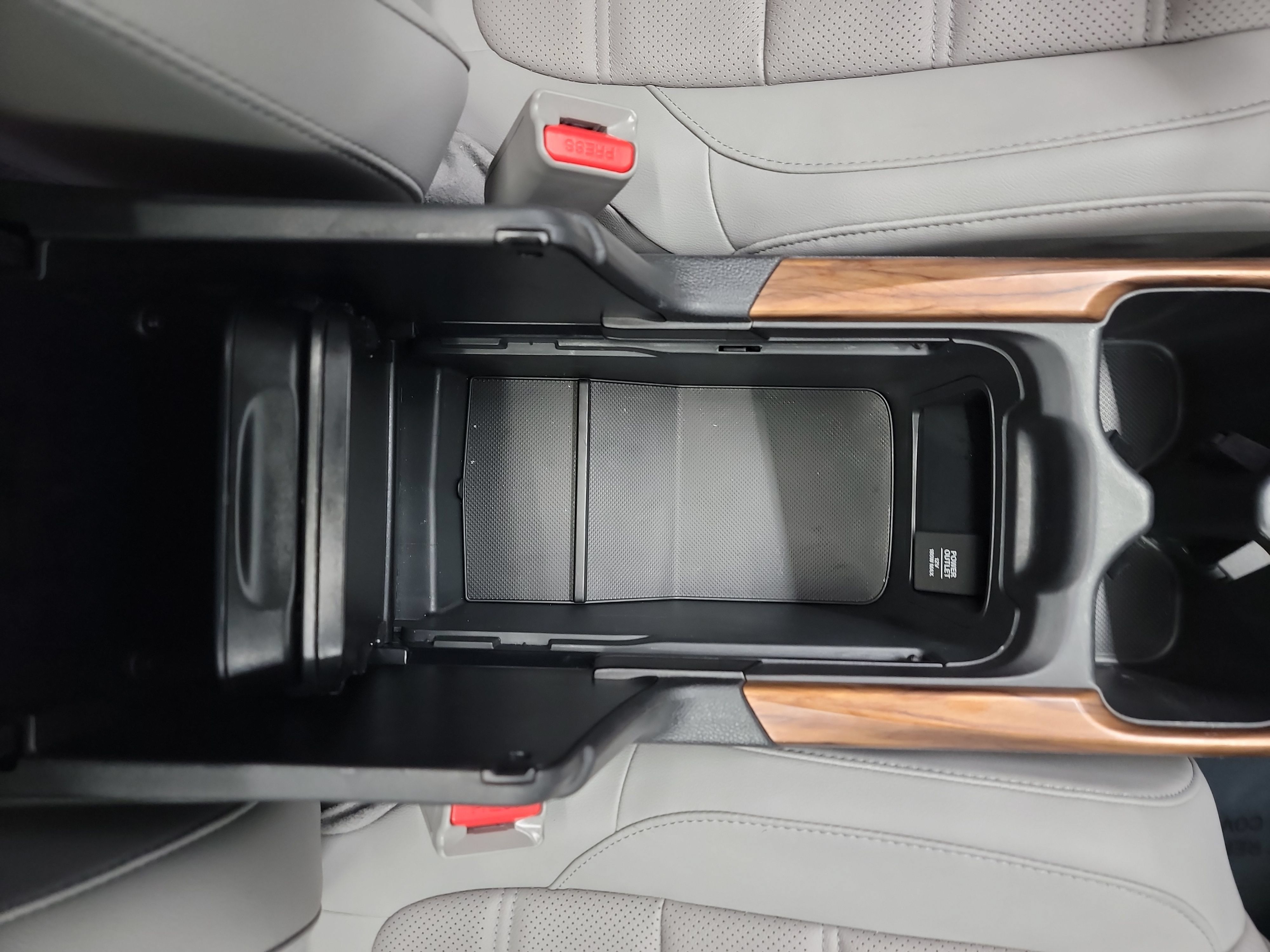 Used 2022 Honda CR-V Touring image 29