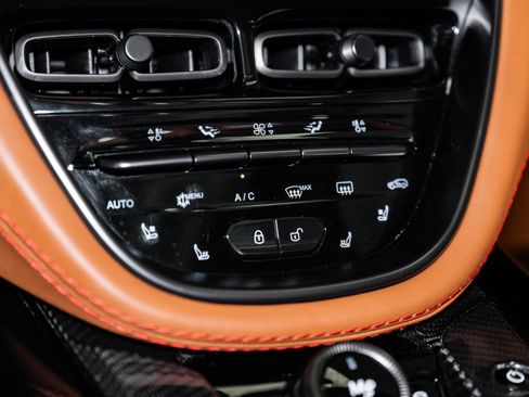 Used 2023 Aston Martin DBX 707 image 35