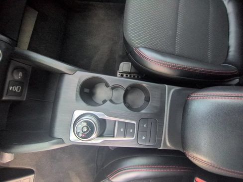 Used 2025 Ford Escape ST-Line AWD/4WD image 23