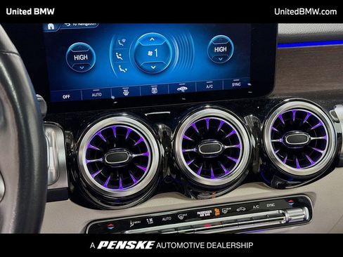 Used 2023 Mercedes-Benz GLB 250 GLB 250 image 11