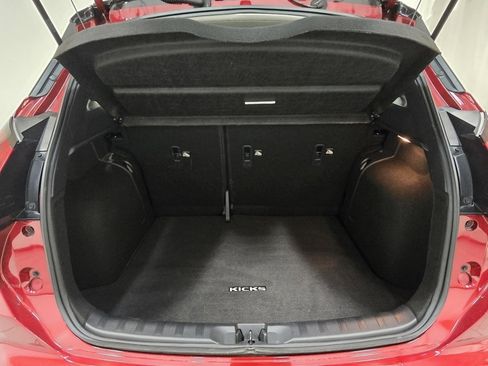 Used 2024 Nissan Kicks SR w/ SR Premium Package image 16