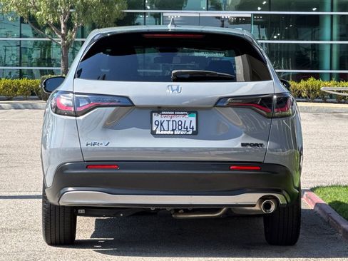 Certified 2024 Honda HR-V Sport image 5