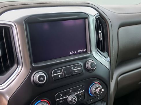 Used 2020 Chevrolet Silverado 1500 RST w/ Texas Edition image 18