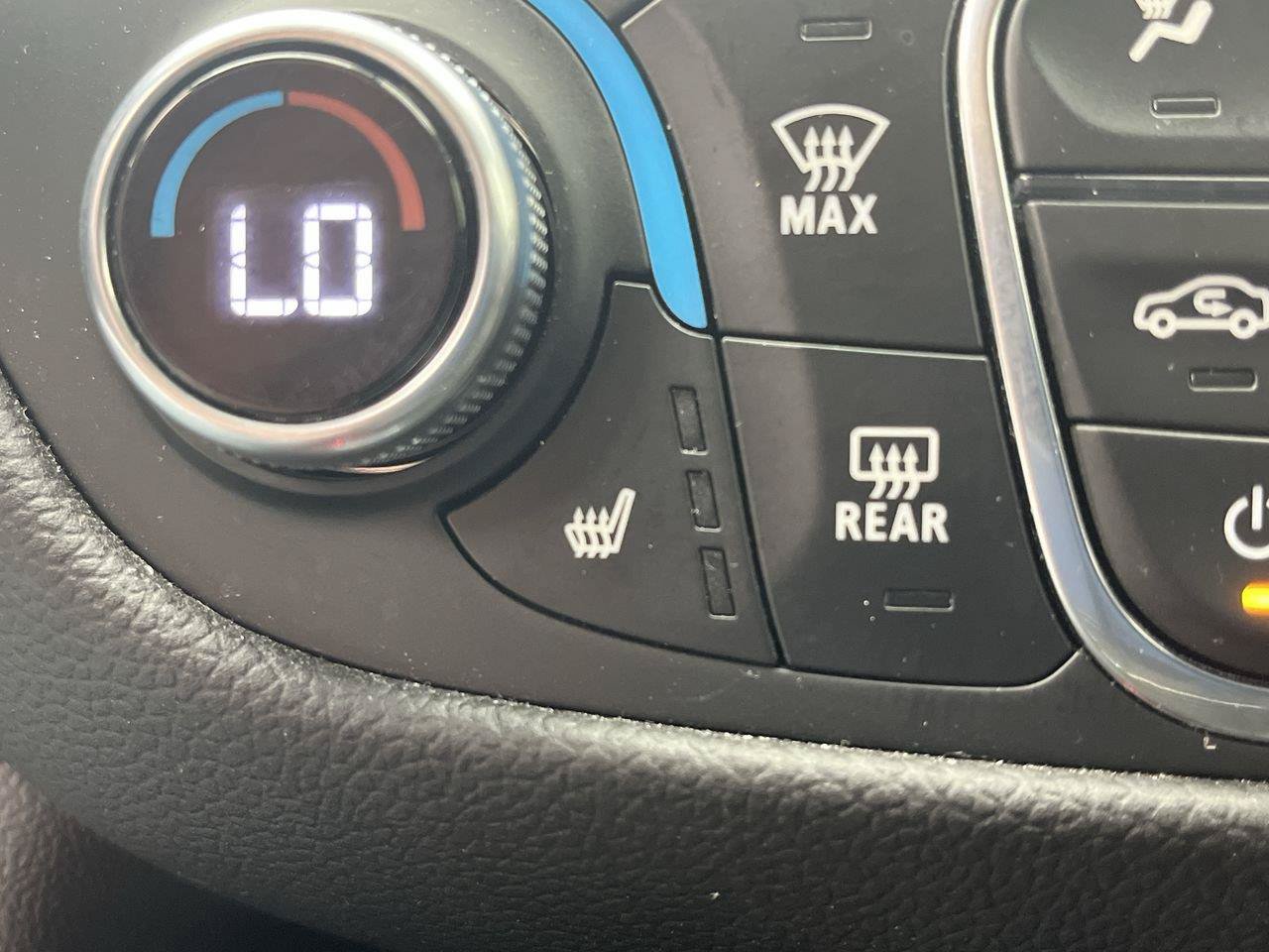 Used 2024 Chevrolet Equinox LT AWD/4WD image 20