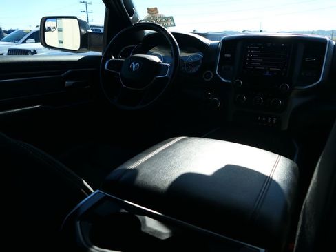 Used 2022 RAM 1500 Big Horn image 25