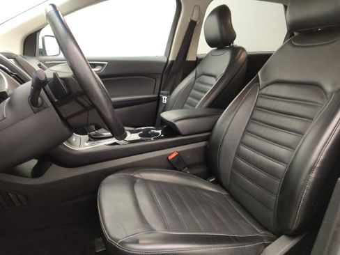 Used 2017 Ford Edge SEL w/ Equipment Group 201A AWD/4WD image 17
