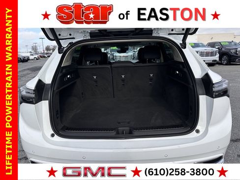 Used 2021 Buick Envision Avenir w/ Technology Package II image 34