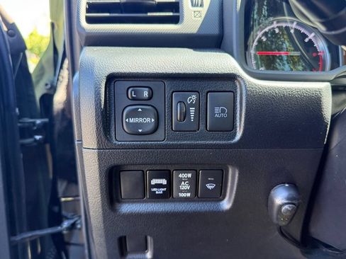 Used 2023 Toyota 4Runner TRD Off-Road Premium w/ Moonroof Package AWD/4WD image 14