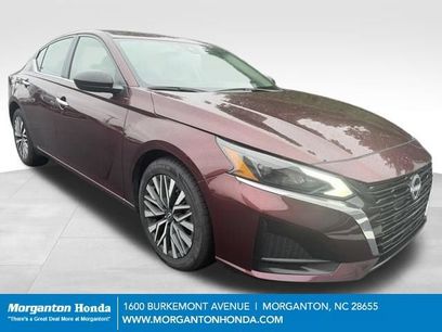 Used 2025 Nissan Altima 2.5 SV